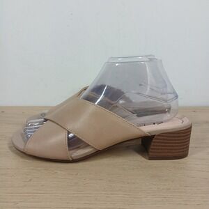 Clarks Carolleigh Erin Sandals Womens 8 Tan Leather Block Heel Minimal Chic